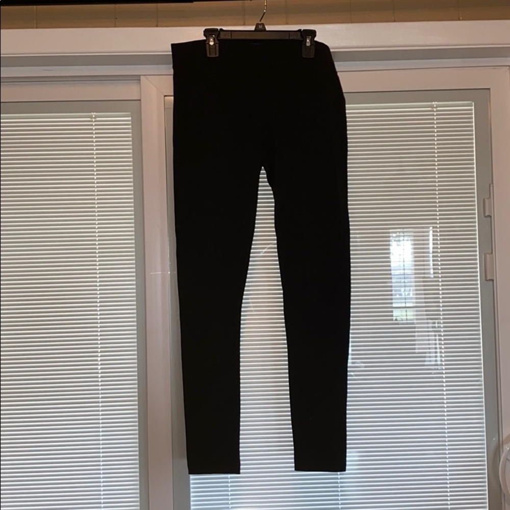 black leggings